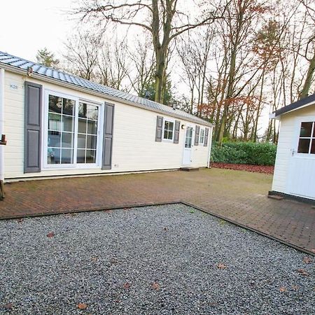 Luxe Vrijstaande Chalet Epe Buitenkant foto